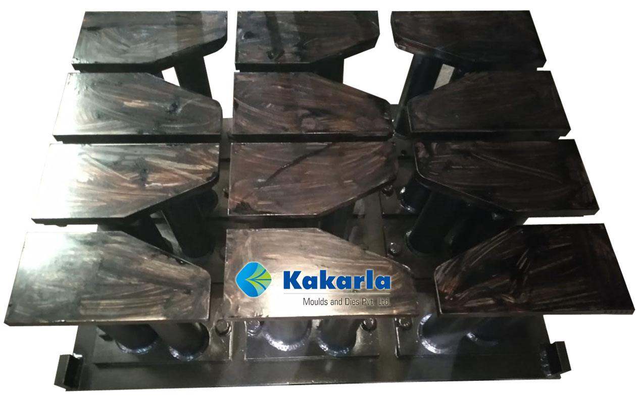 12 Cavity Kerb Stone (L250 x W125 x H200) Top Mould - Reit Machine