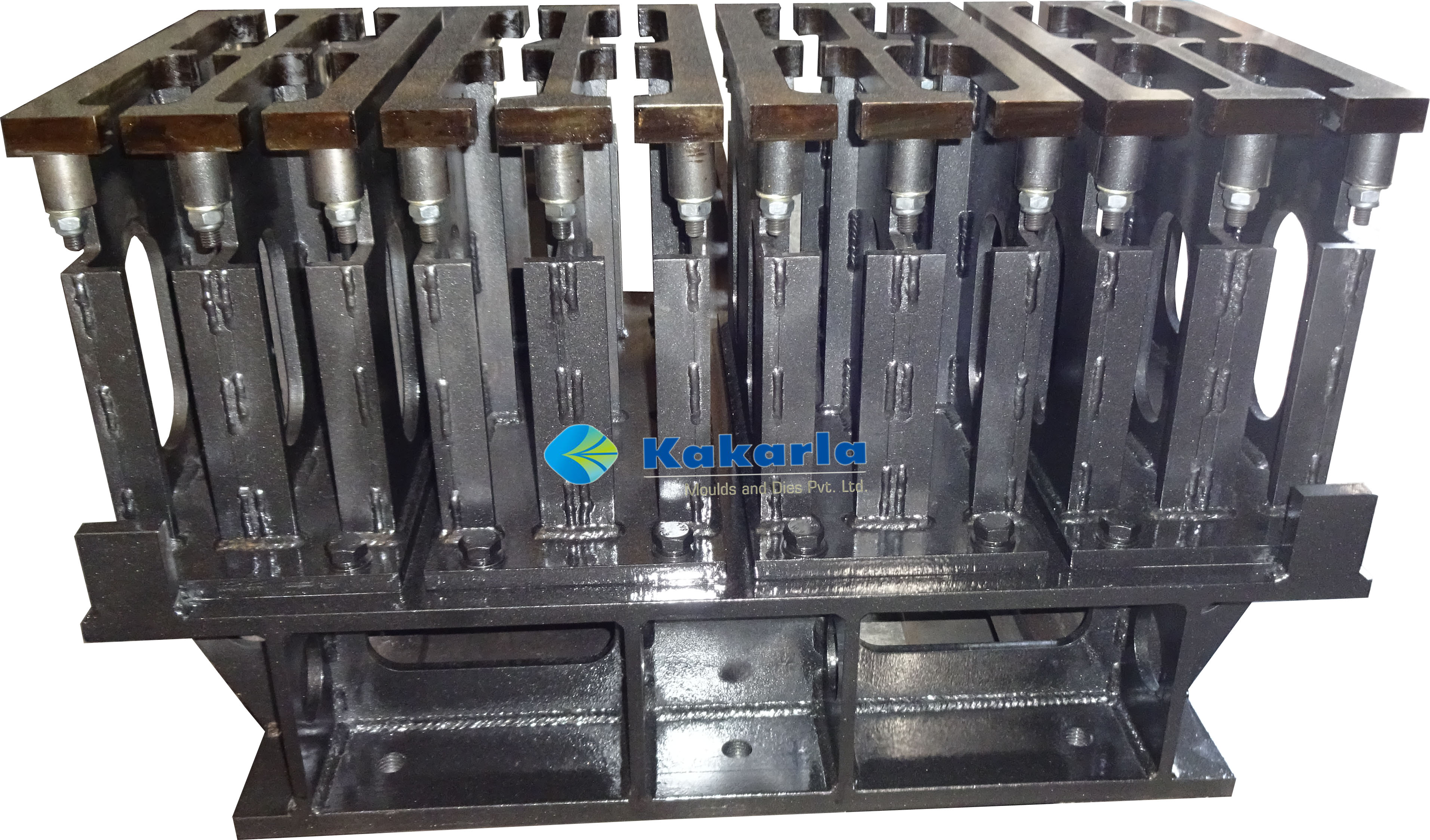 4 Cavity 8in Hollow Block Top Mould (L390 x W200 x H190) - Rometa Machine